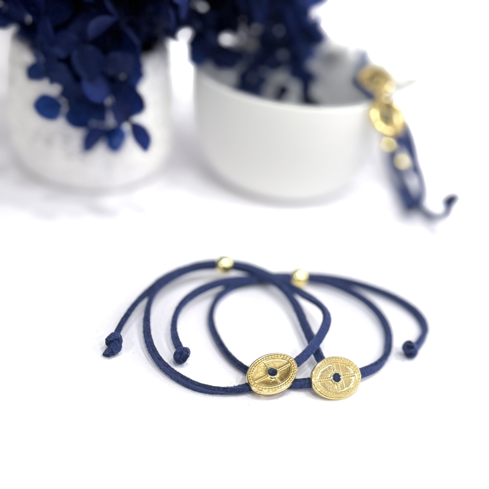 GP.76 Βραχιόλι σουέτ αυξομείωσης με κωνσταντινάτο 24Κ.(το προιον έχει κωνσταντινάτο 24Κ δικής μας αποκλειστικότητας.)