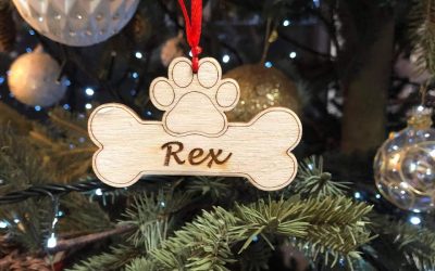 Χριστουγεννιάτικο στολίδι για σκυλάκι με όνομα Mairyland.gr